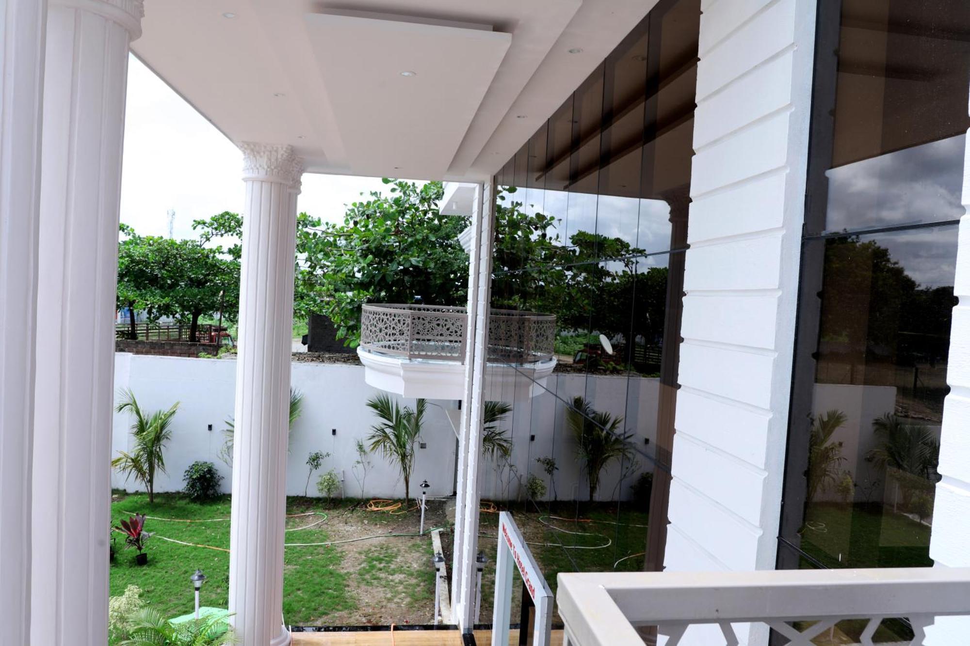 Hotel Grand Khuldabad Exterior photo